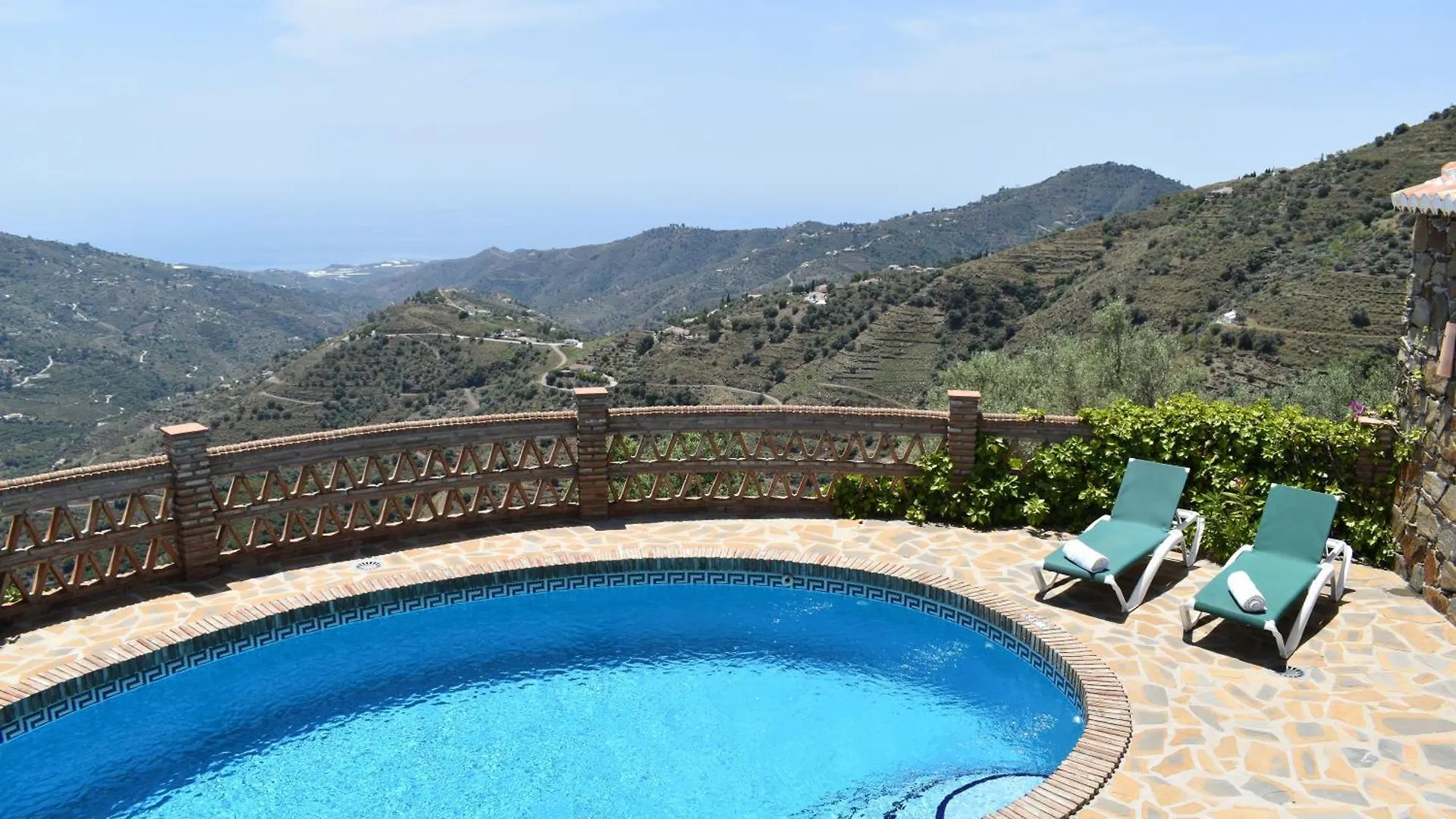 Finca Durillo Mit Terrasse Und Toller Aussicht Competa
